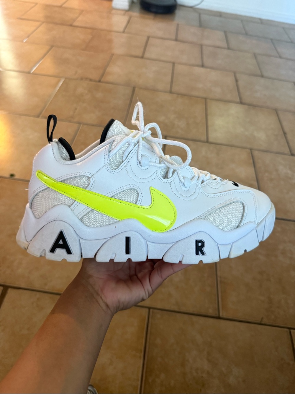 Nike White Sneakers with Neon Green Insole and Black Trim - Picture 15 of 15